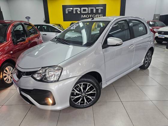 TOYOTA ETIOS 1.5 PLATINUM 16V FLEX 4P AUTOMÁTICO TOYOTA ETIOS 1.5 PLATINUM 16V FLEX 4P AUTOMÁTICO